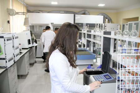 AQRAR UNİVERSİTETDƏ YENİ LABORATORİYA AÇILIB