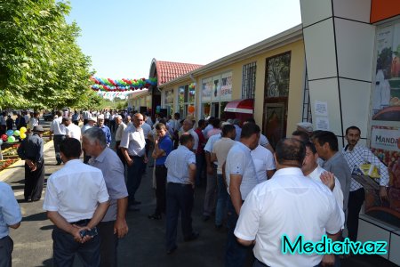 Füzulidə kənd təsərrüfatı məhsullarının satışı yarmarkası istifadəyə verilib