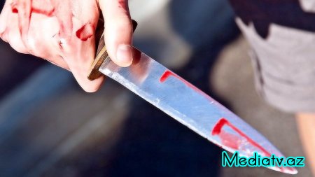 İcra Hakimiyyətinin şöbə müdiri bıçaqlandı 