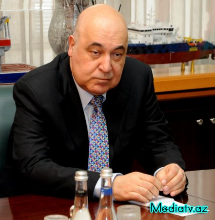 Çingiz Abdullayev “26” kafesindən 8 min manat alıb?