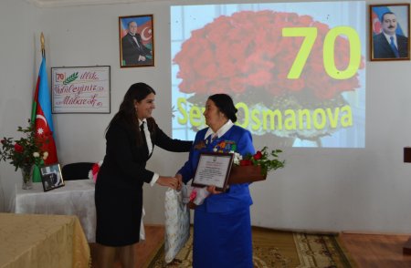Sevil Osmanovanın 70 illik yubileyi keçirilib