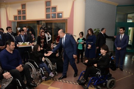 3 dekabr Əlillər günü Nəsimi rayonunda qeyd edilmişdir