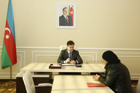 Əmlak Məsələləri Dövlət Komitəsinin sədri Kərəm Həsənov Ağcabədi sakinlərinin müraciətlərini dinləyib